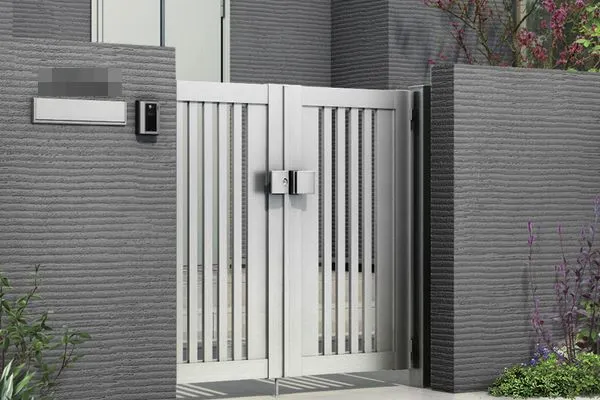 YKK 門扉　シンプレオシリーズ